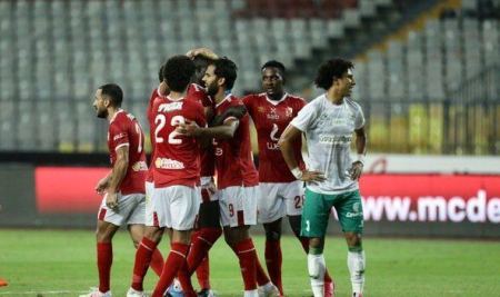 الأهلي يهزم المصري البورسعيدي بثنائية
