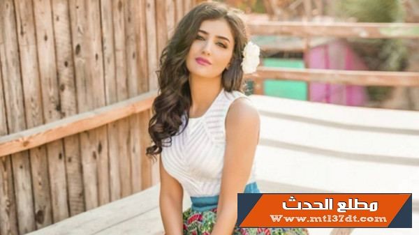 فنانة مصرية ترتدي فستان زفاف بقيمة 15 مليون دولار ! ويقول الجمهور : 